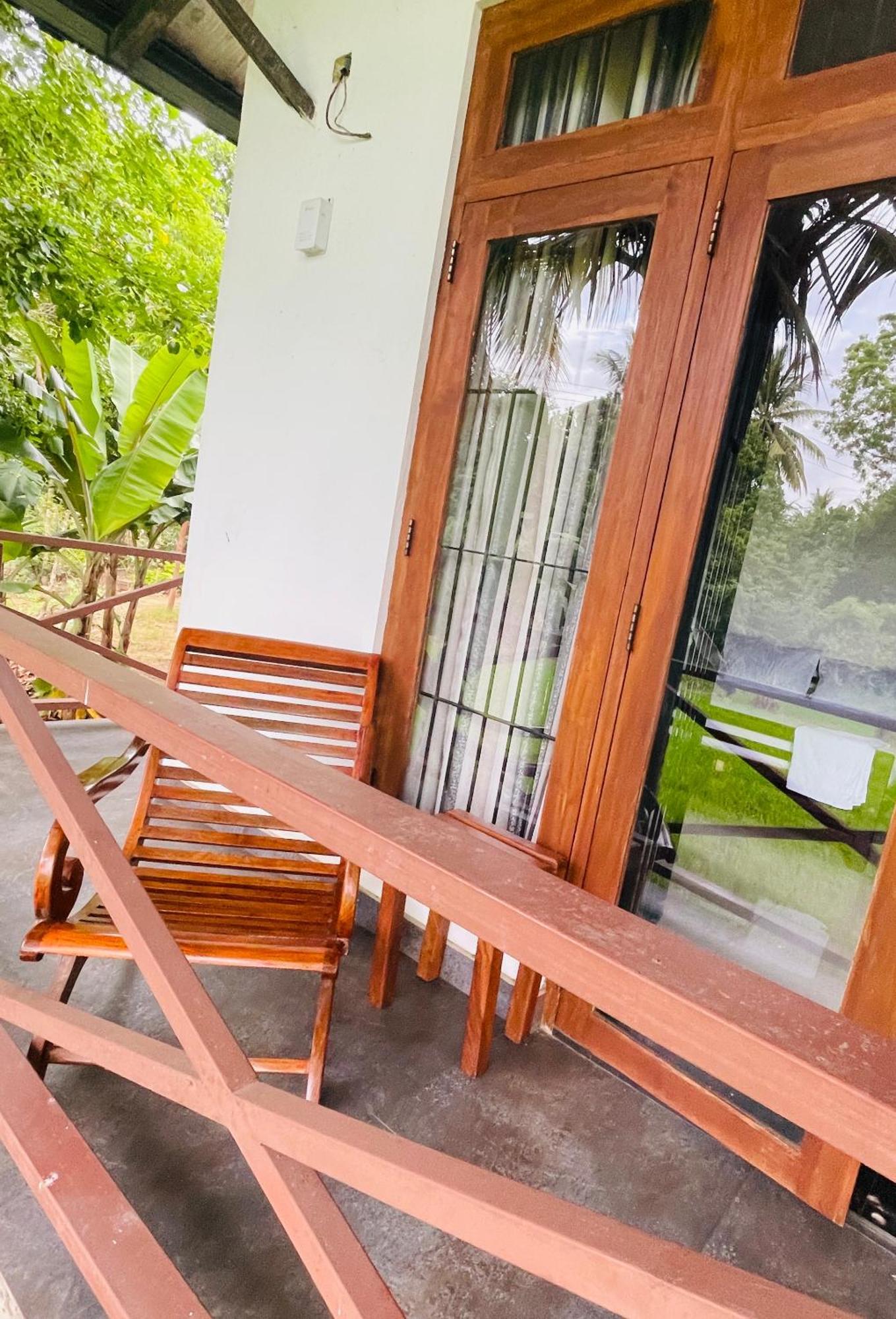 Anuradhapura Hotels Εξωτερικό φωτογραφία